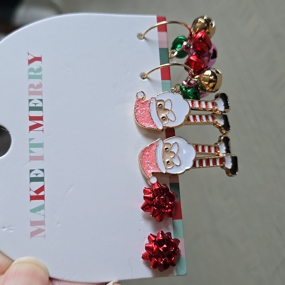 3 PAIRS of MAKE IT MERRY CHRISTMAS EARRINGS - Picture 6 of 10